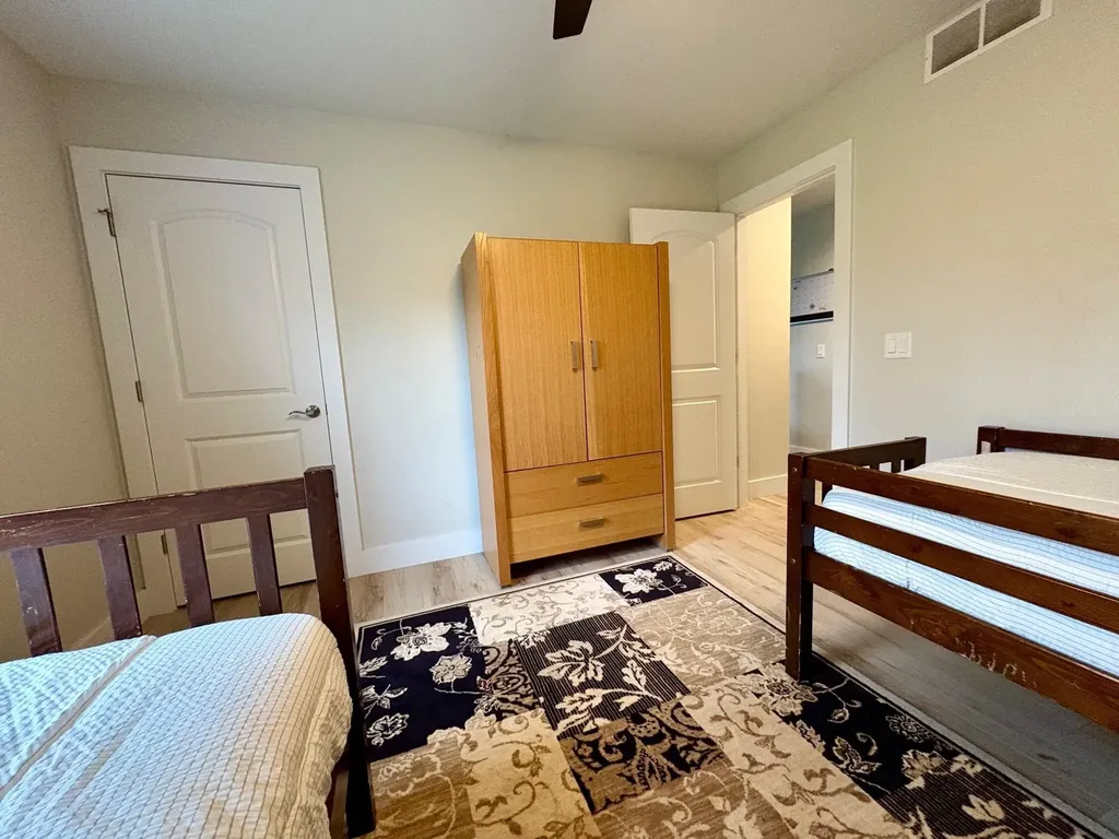 1420 Umber Drive Garfield Charter Township MI 49696