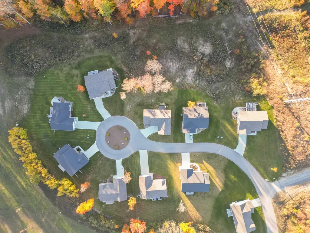 1420 Umber Drive Garfield Charter Township MI 49696
