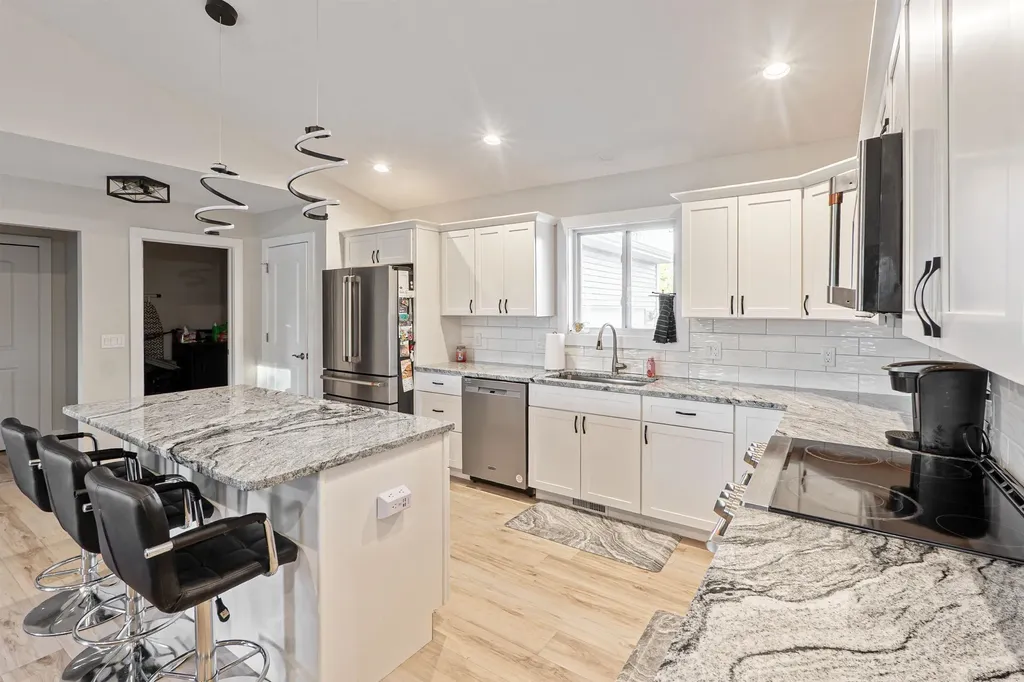 1420 Umber Drive Garfield Charter Township MI 49696