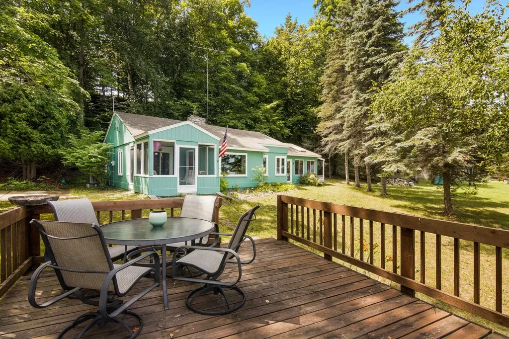 1070 N Us-31 Torch Lake Township MI 49648