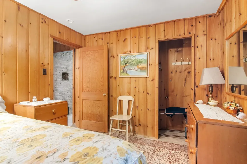1070 N Us-31 Torch Lake Township MI 49648