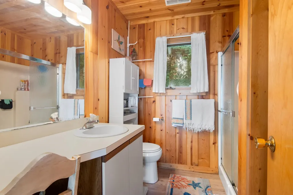 1070 N Us-31 Torch Lake Township MI 49648