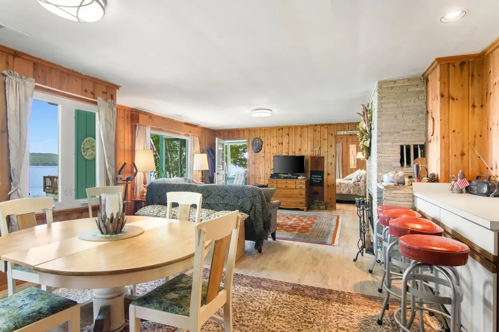 1070 N Us-31 Torch Lake Township MI 49648