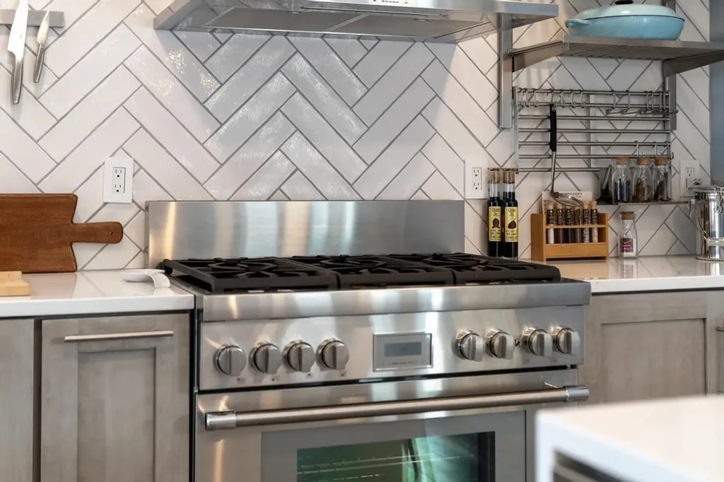 111B Belvedere Avenue Charlevoix Township MI 49720