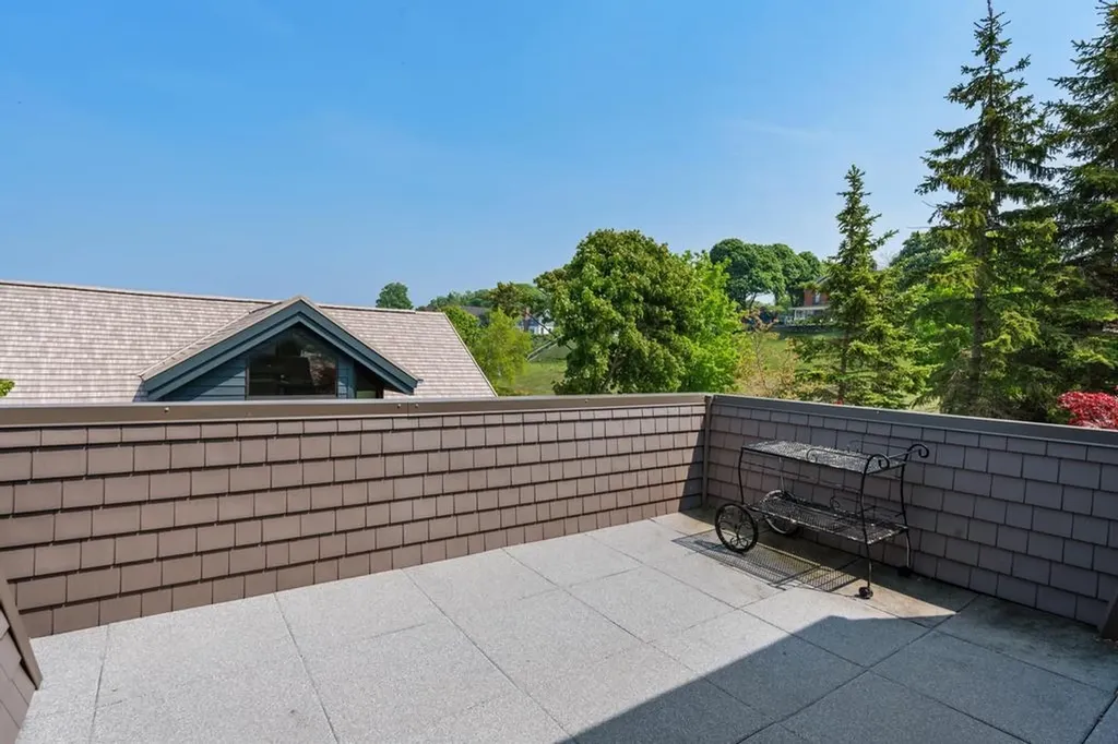 111B Belvedere Avenue Charlevoix Township MI 49720