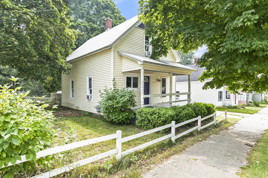 209 S Carmel Street Cadillac City MI 49601