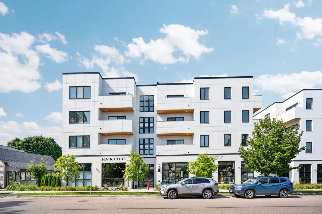 714 #308 Randolph Street Traverse City City MI 49684