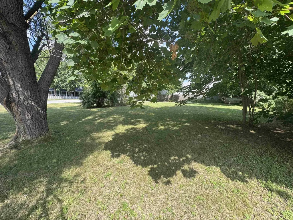 222 N Main Street Lake City City MI 49651