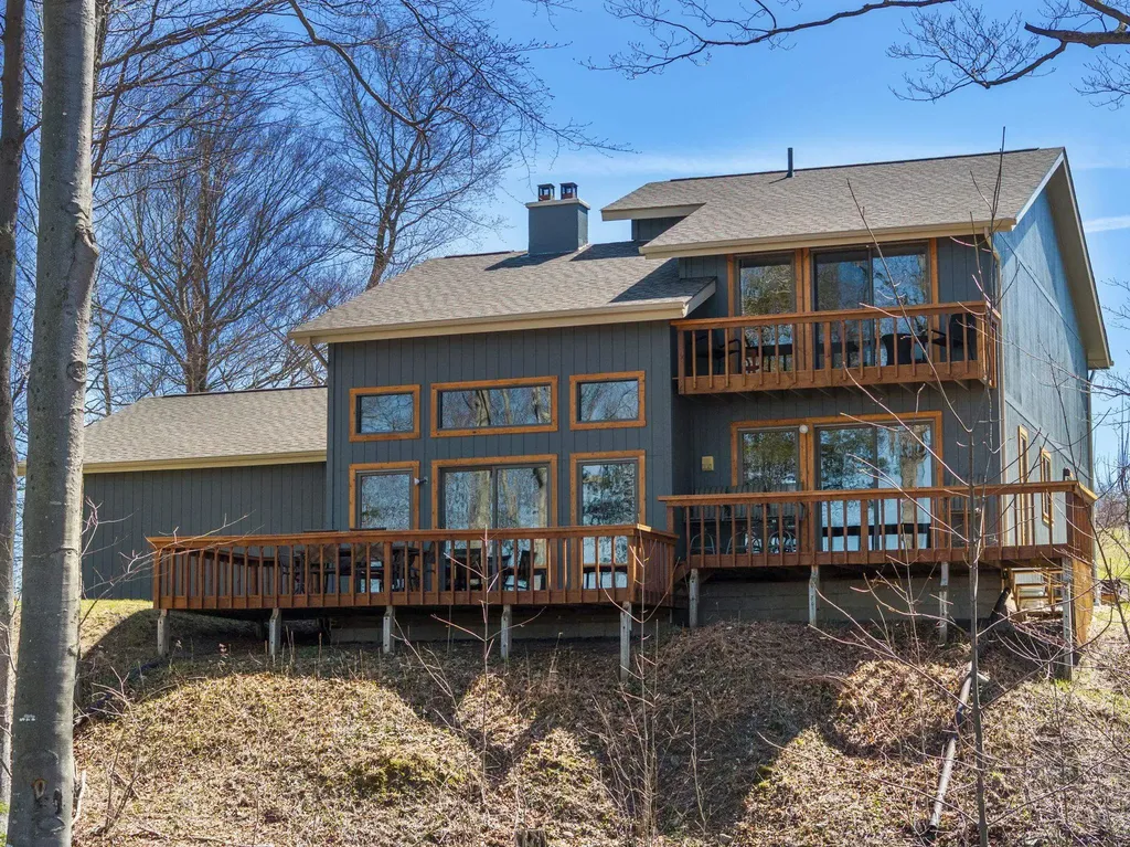 4692 E Duck Lake Road Leland Township MI 49653
