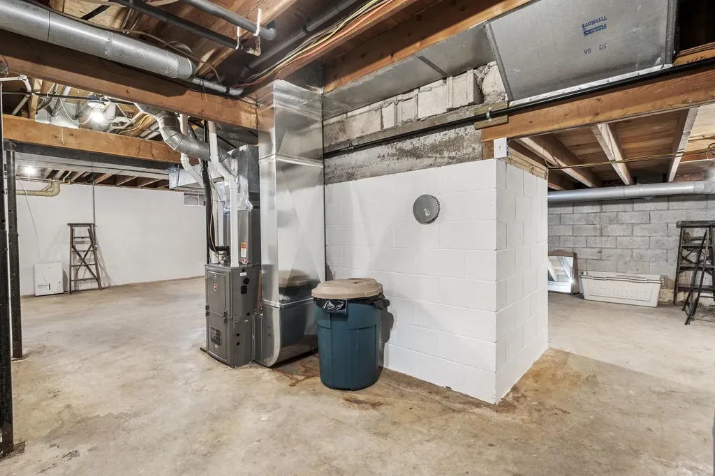 4692 E Duck Lake Road Leland Township MI 49653