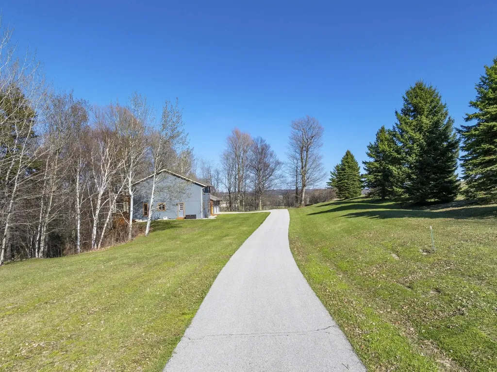 4692 E Duck Lake Road Leland Township MI 49653