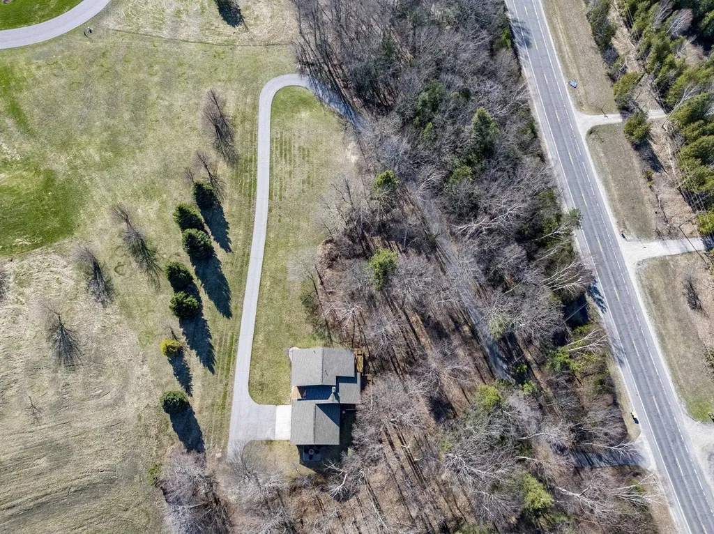 4692 E Duck Lake Road Leland Township MI 49653