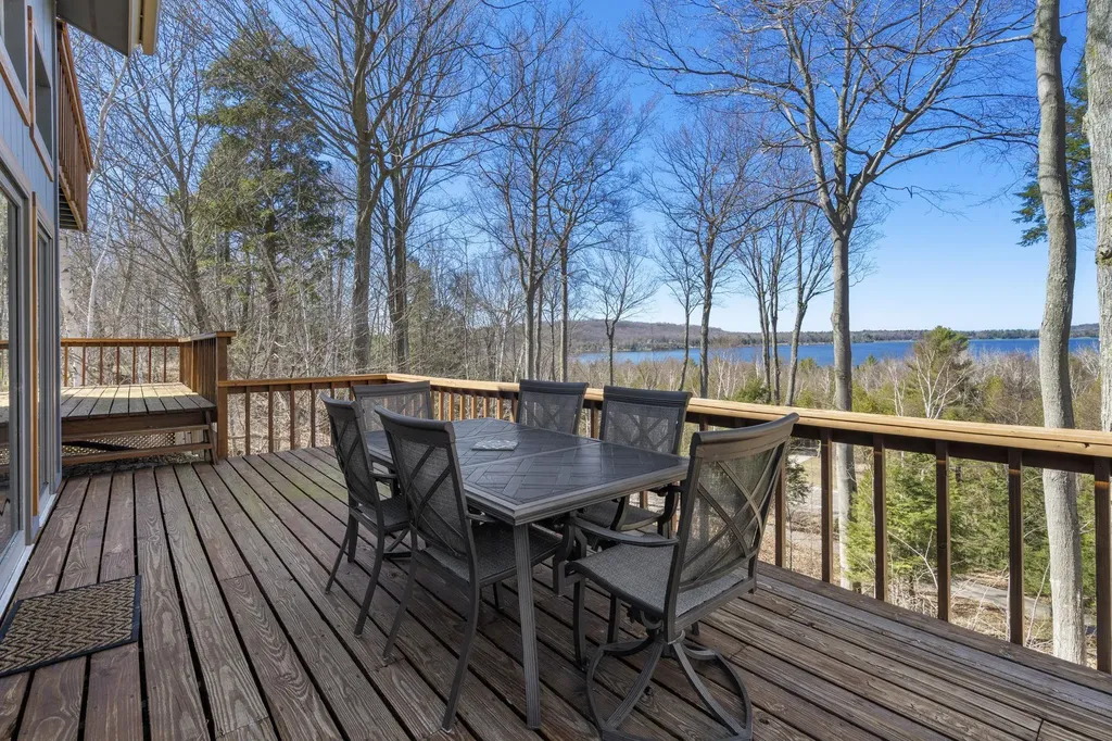 4692 E Duck Lake Road Leland Township MI 49653