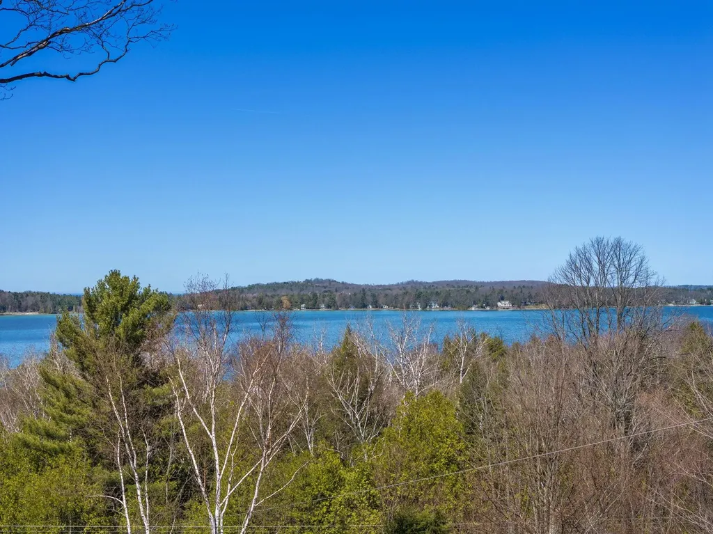 4692 E Duck Lake Road Leland Township MI 49653