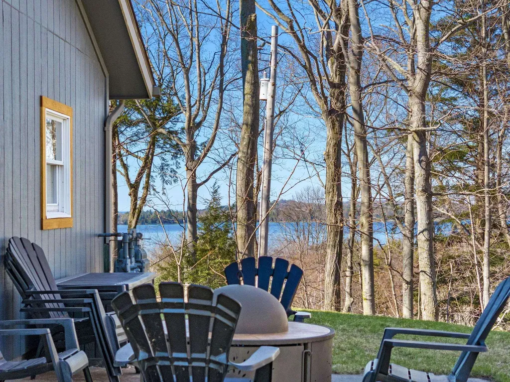 4692 E Duck Lake Road Leland Township MI 49653