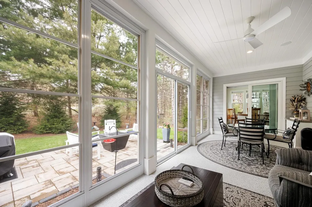176 Vineyard Ridge Drive Peninsula Township MI 49686