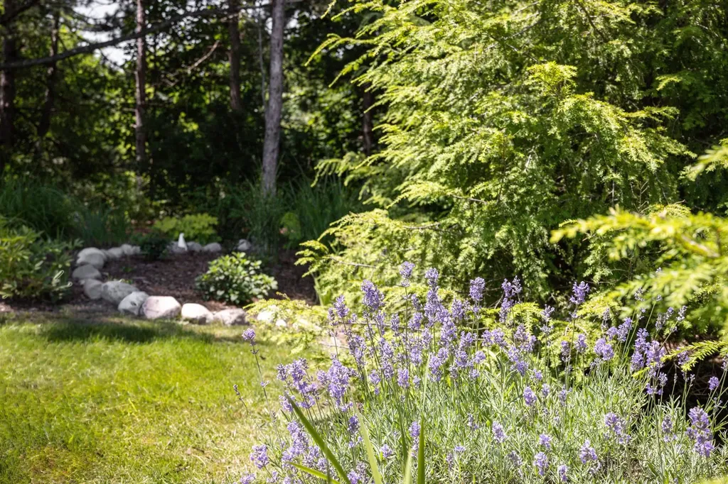 176 Vineyard Ridge Drive Peninsula Township MI 49686