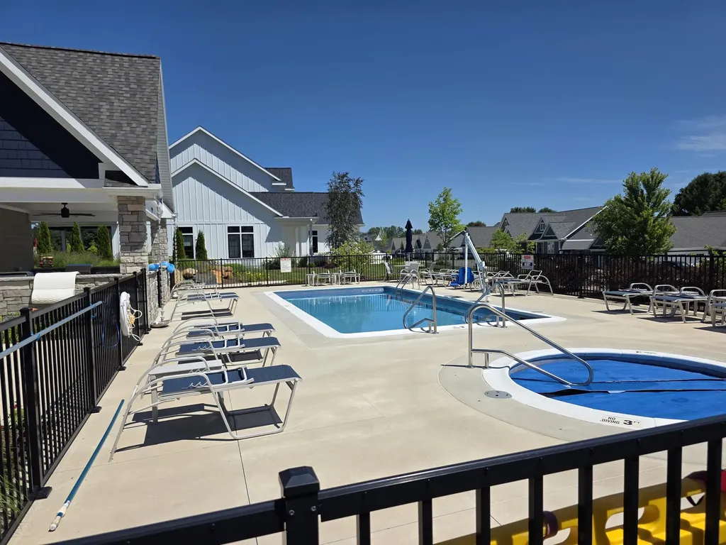 176 Vineyard Ridge Drive Peninsula Township MI 49686