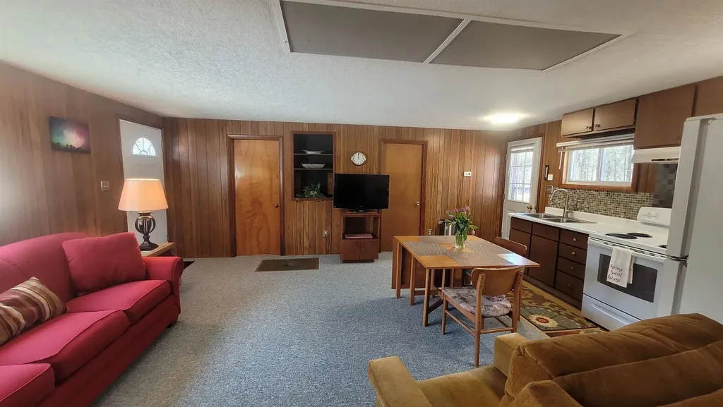 9840 S Parrott Circle SE Garfield Township MI 49633