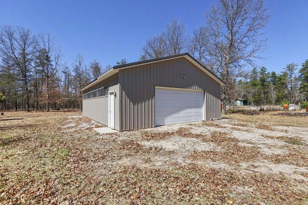 9840 S Parrott Circle SE Garfield Township MI 49633