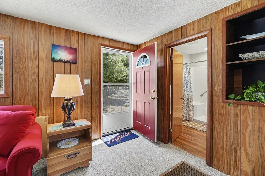 9840 S Parrott Circle SE Garfield Township MI 49633