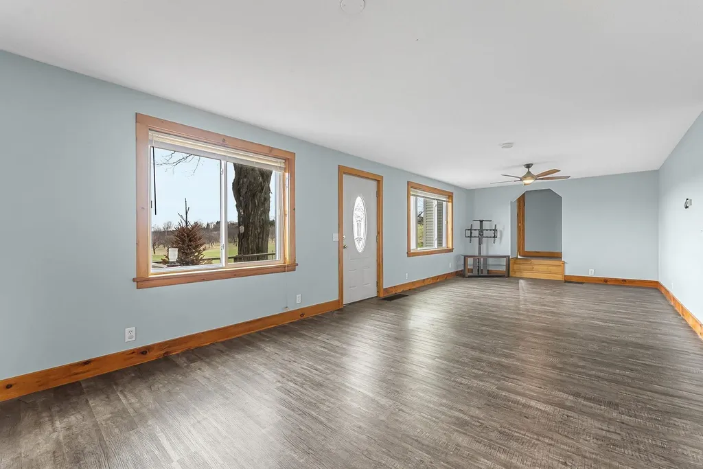7710 Us-31 N Acme Township MI 49690