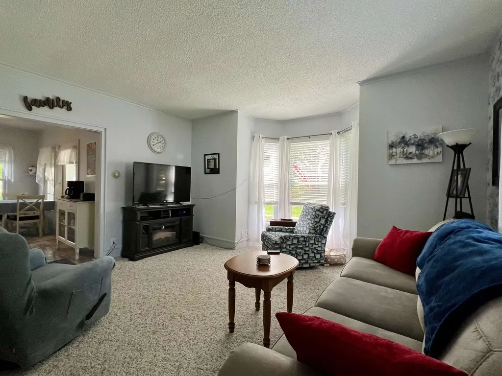 200 W Main Le Roy Township MI 49655