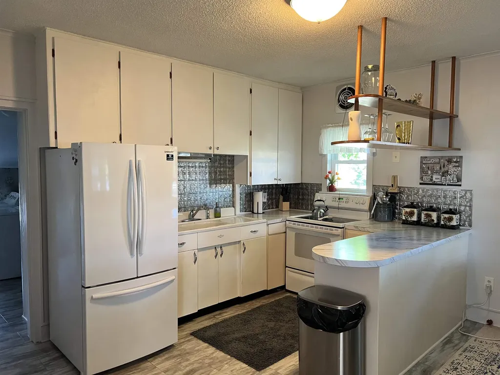 200 W Main Le Roy Township MI 49655