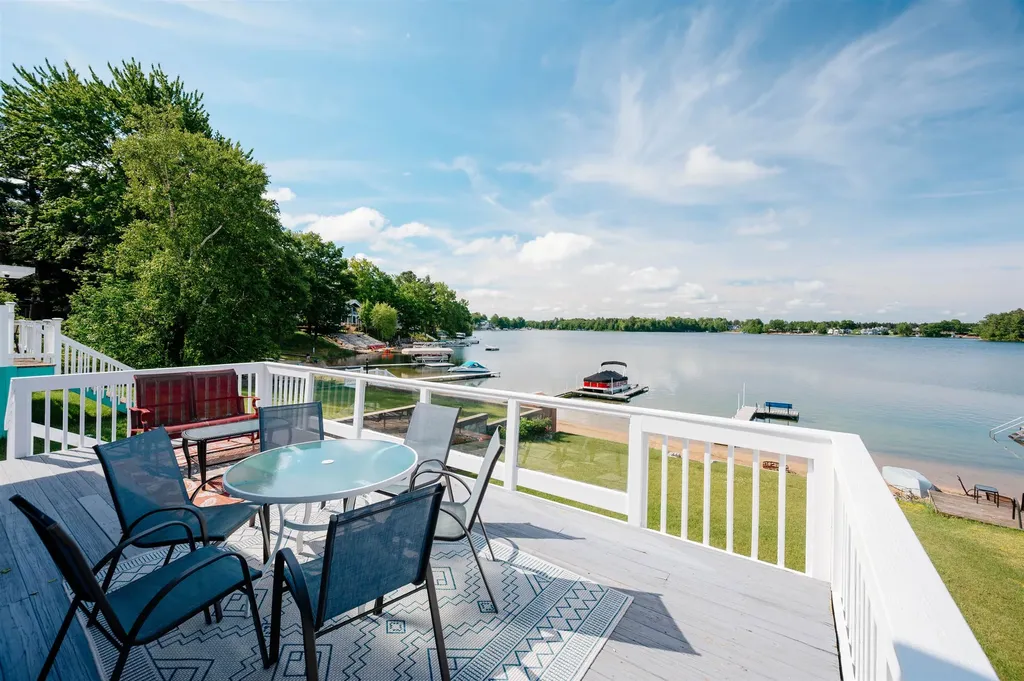 5133 Silver Lake Shores Road Blair Township MI 49685