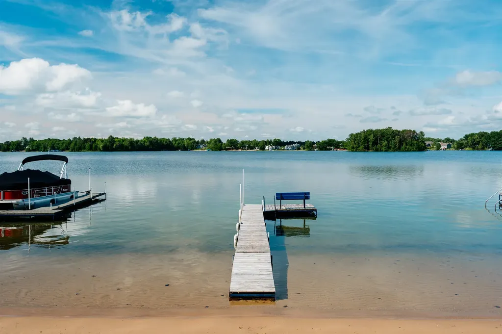 5133 Silver Lake Shores Road Blair Township MI 49685