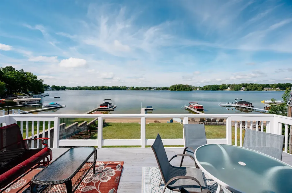 5133 Silver Lake Shores Road Blair Township MI 49685