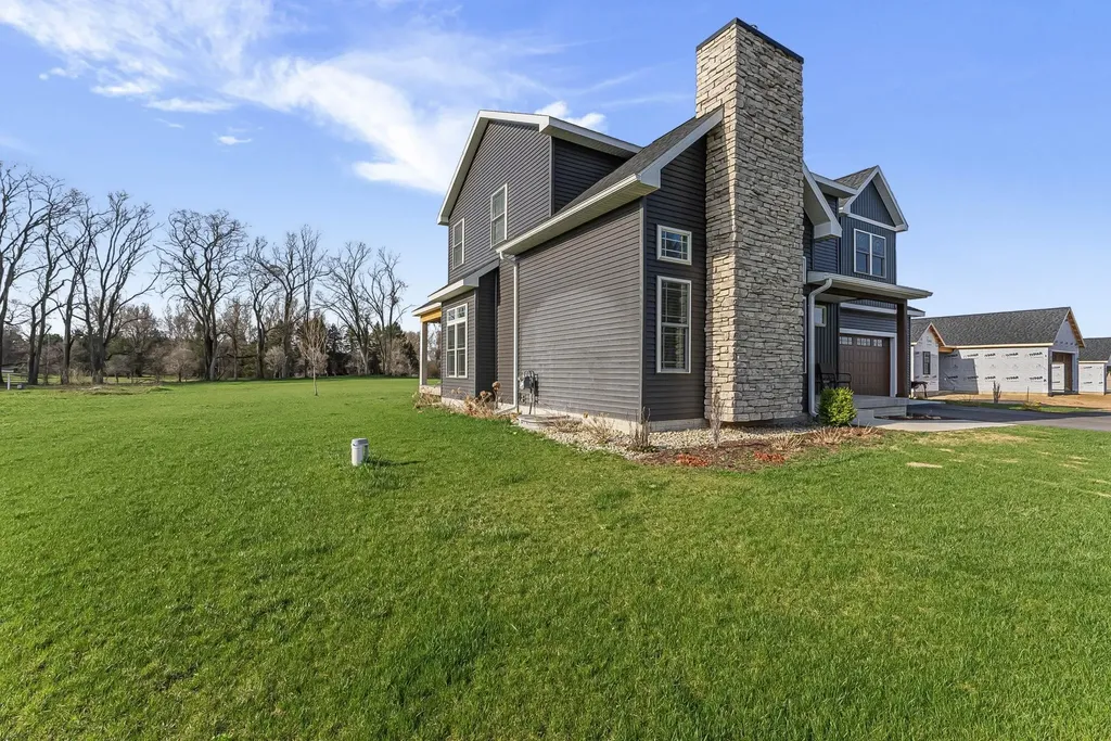 1057 Magnolia Drive Blair Township MI 49696