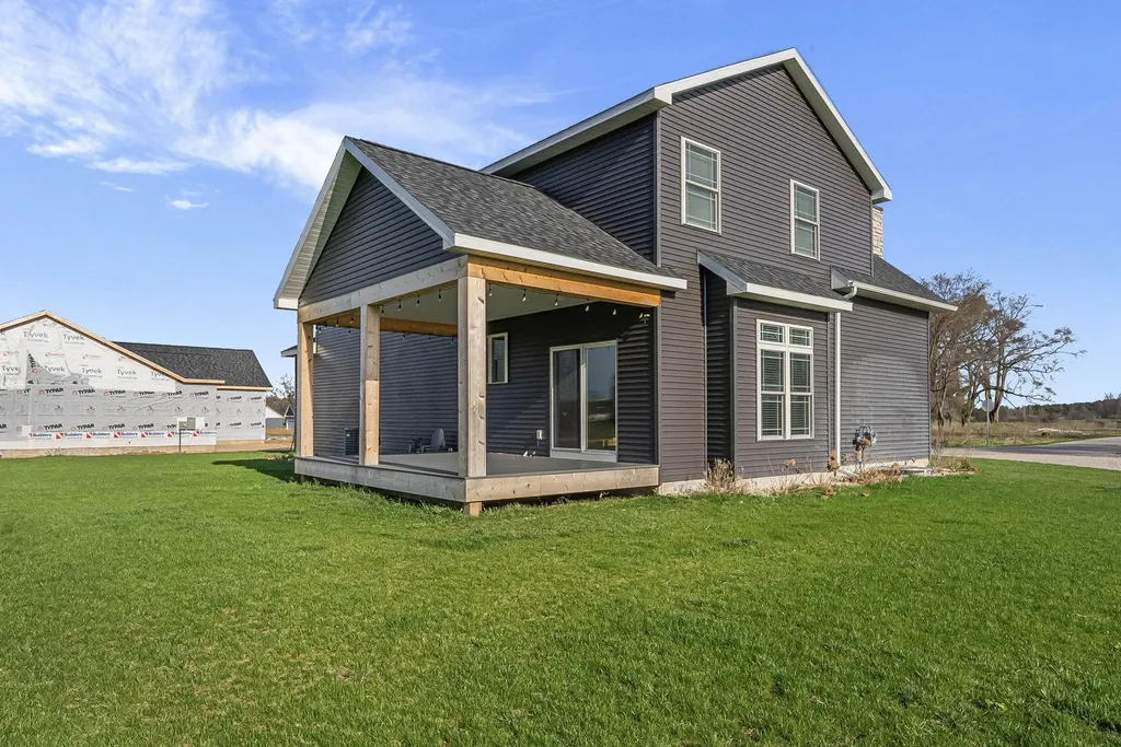1057 Magnolia Drive Blair Township MI 49696