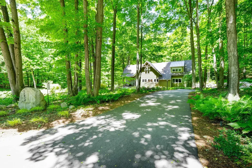 11610 Mountainwoods Drive Weldon Township MI 49683