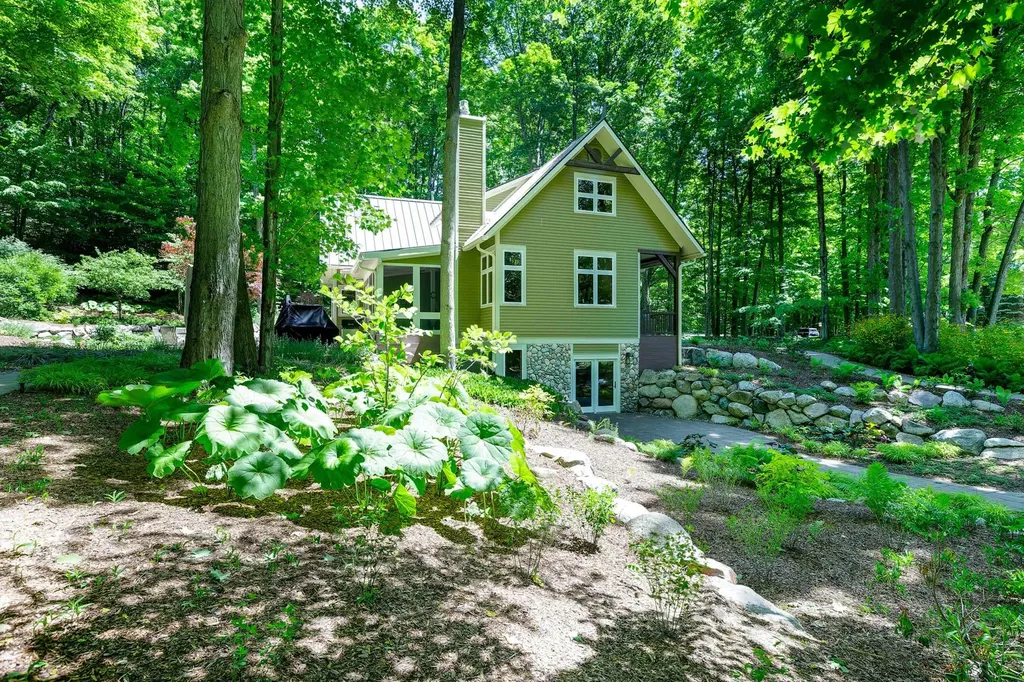 11610 Mountainwoods Drive Weldon Township MI 49683
