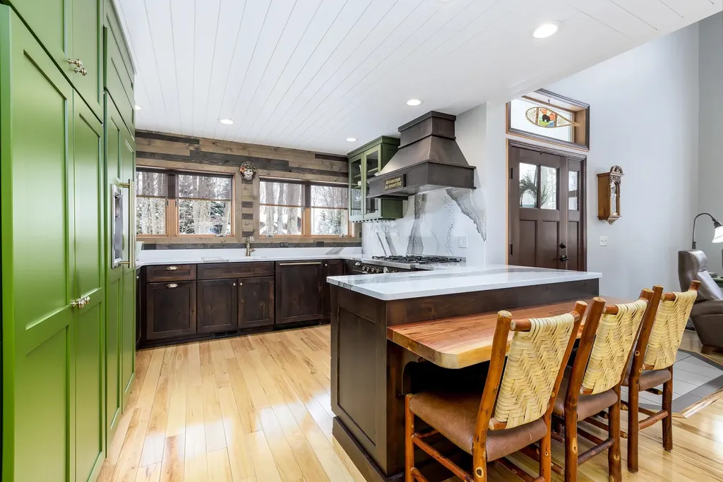 11610 Mountainwoods Drive Weldon Township MI 49683