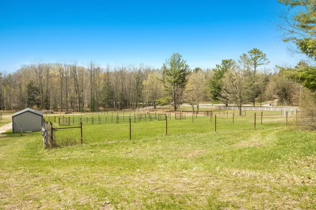 8124 Crisp Road Whitewater Township MI 49690