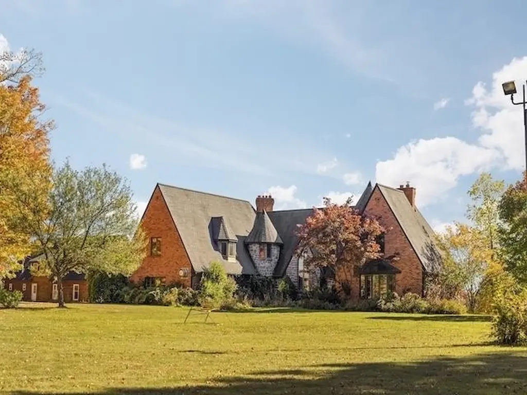 55 S Hope Ridge Blair Township MI 49696