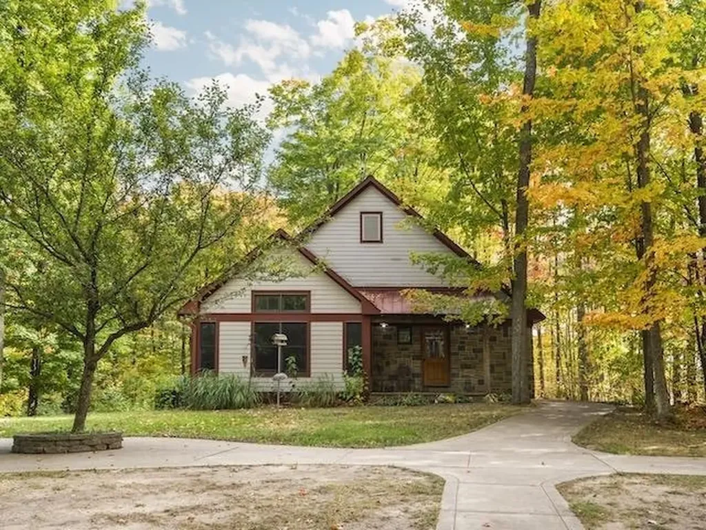 55 S Hope Ridge Blair Township MI 49696