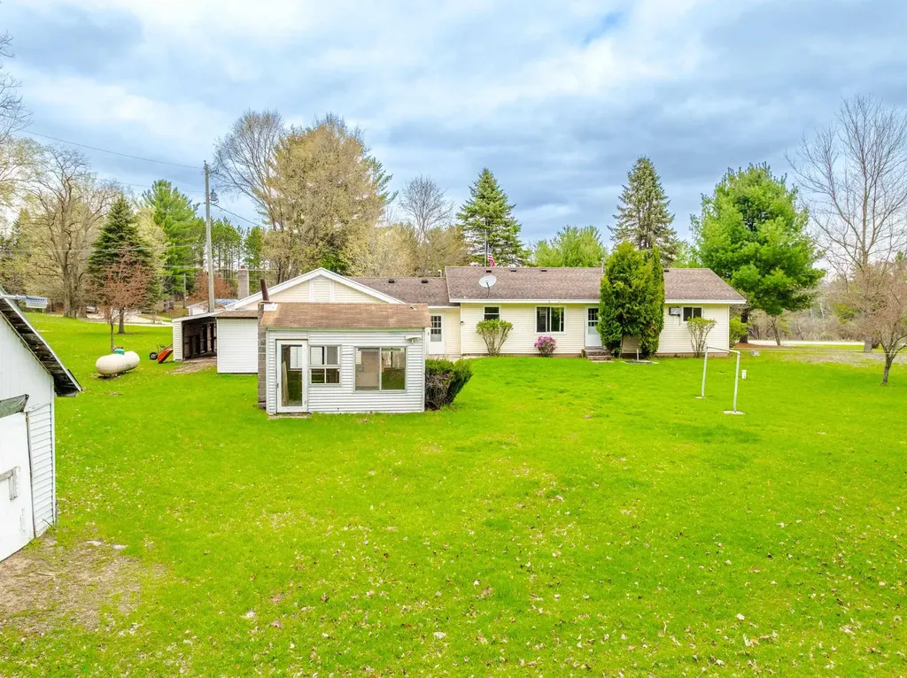 4935 SW Boardman Road Boardman Township MI 49680