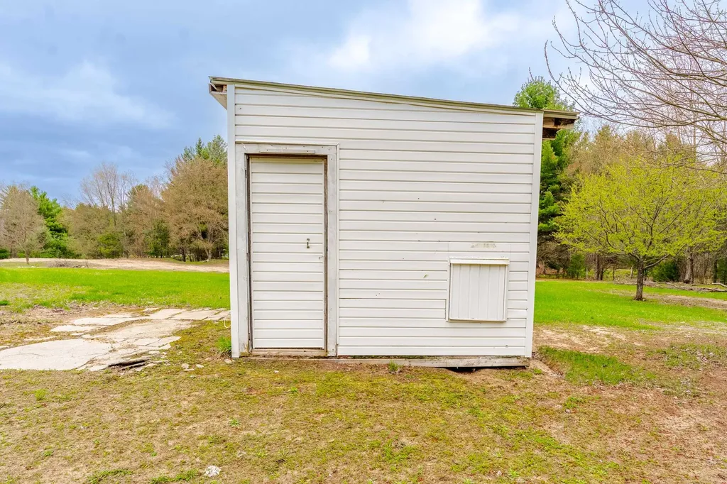 4935 SW Boardman Road Boardman Township MI 49680