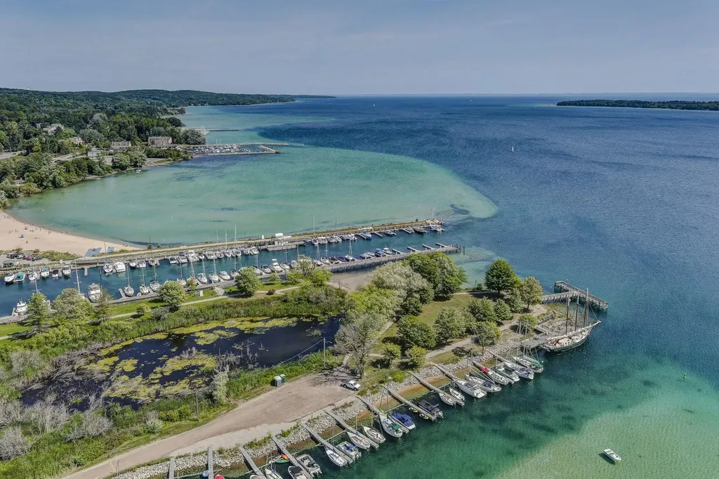 112 W Madison Avenue Suttons Bay Township MI 49682
