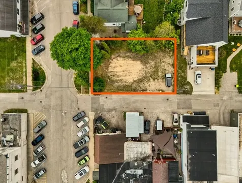 112 W Madison Avenue Suttons Bay Township MI 49682