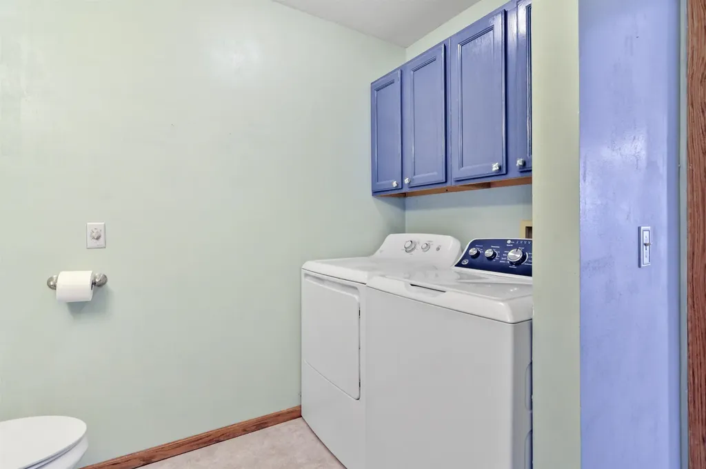 221 Wildwood Drive Cadillac City MI 49601