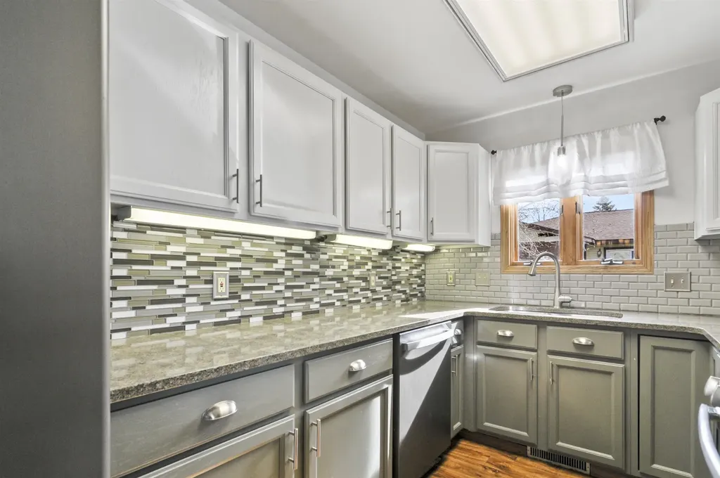 221 Wildwood Drive Cadillac City MI 49601