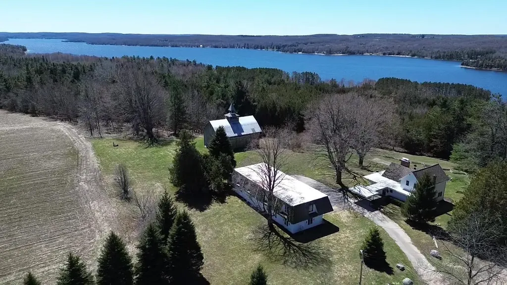8952 Ridge Road Eveline Township MI 49727
