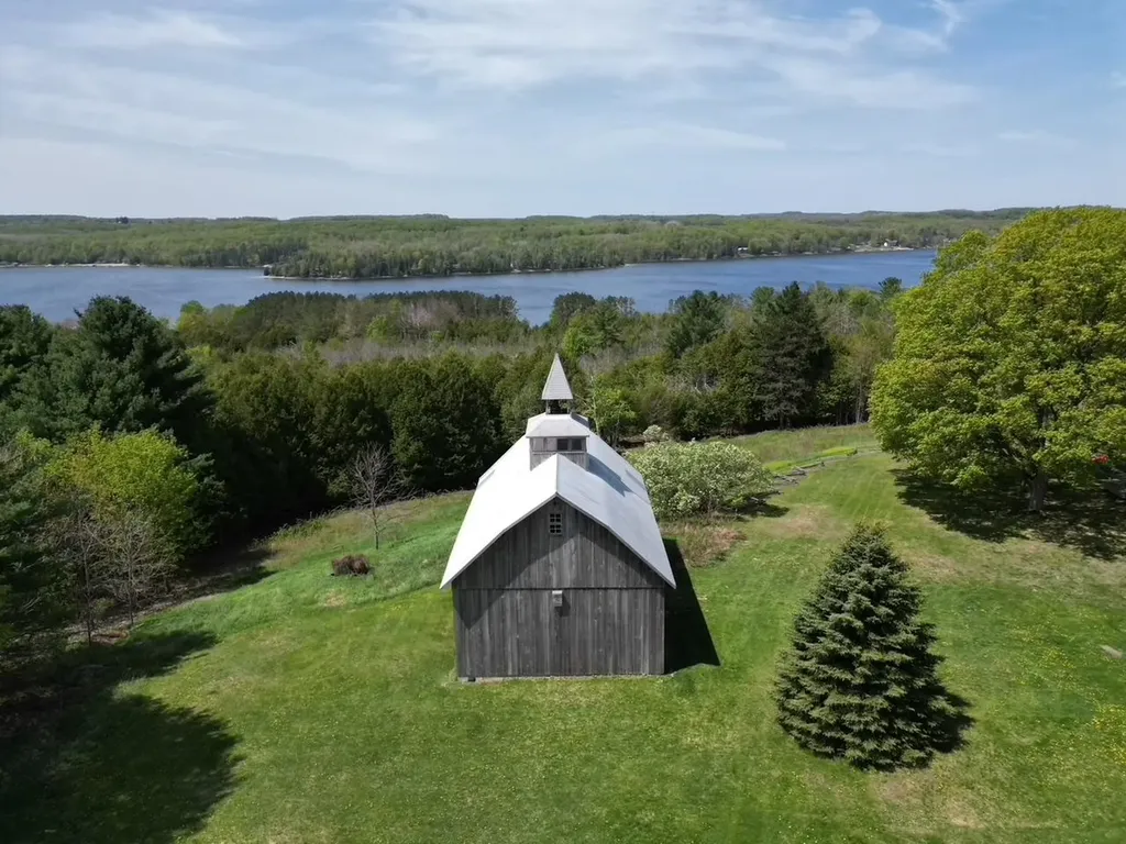 8952 Ridge Road Eveline Township MI 49727