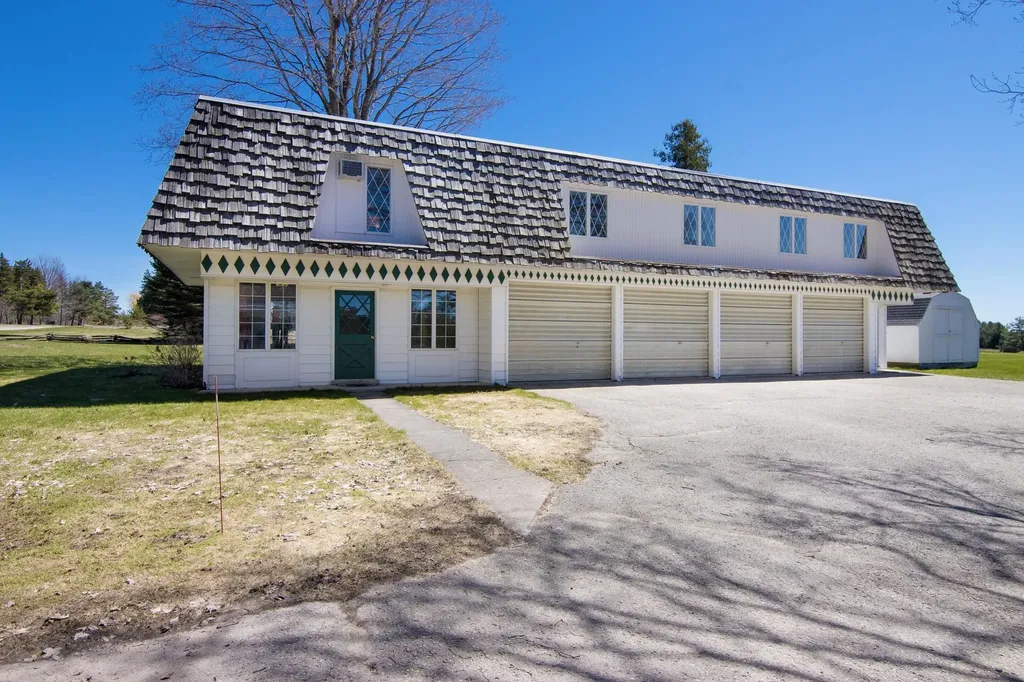 8952 Ridge Road Eveline Township MI 49727