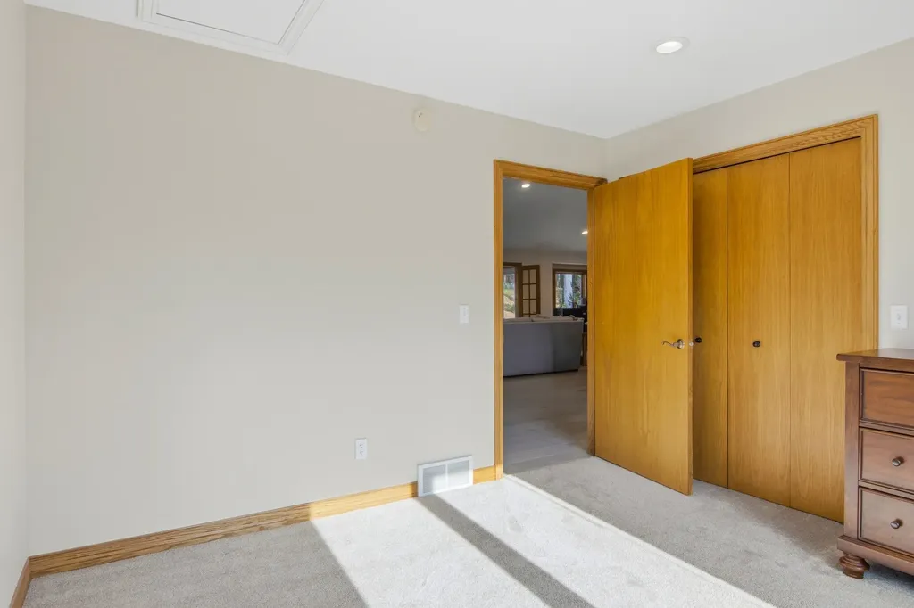 4473 Paper Birch Lane Acme Township MI 49686