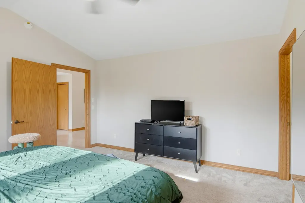 4473 Paper Birch Lane Acme Township MI 49686